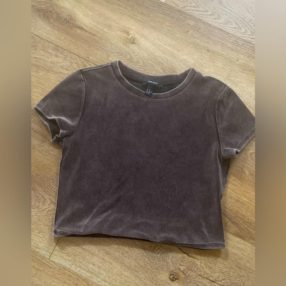 Forever 21 size M crop top casual